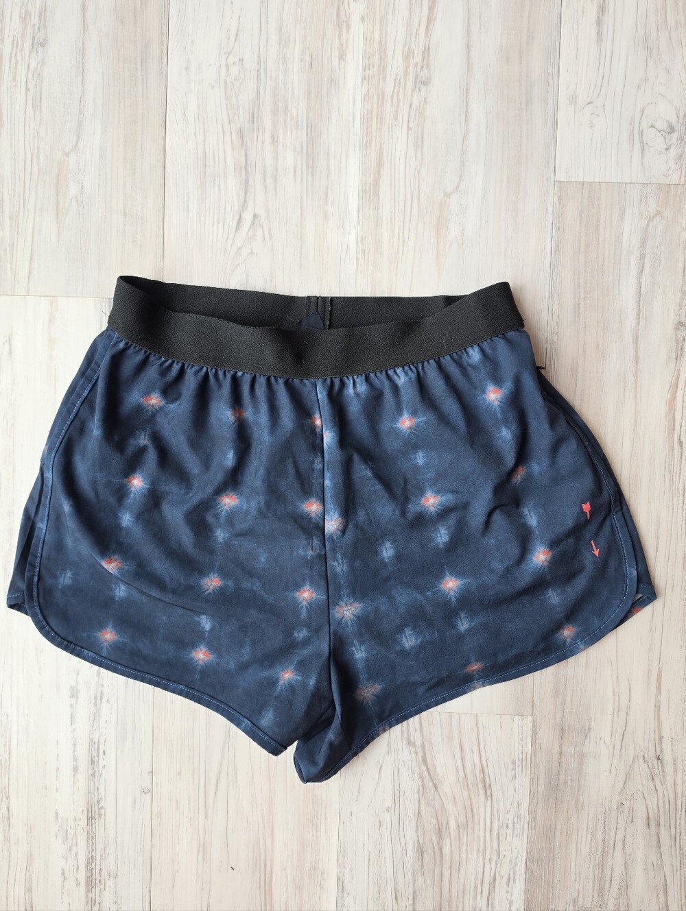 The Upside Women’s Navy Athletic Shorts Size Small